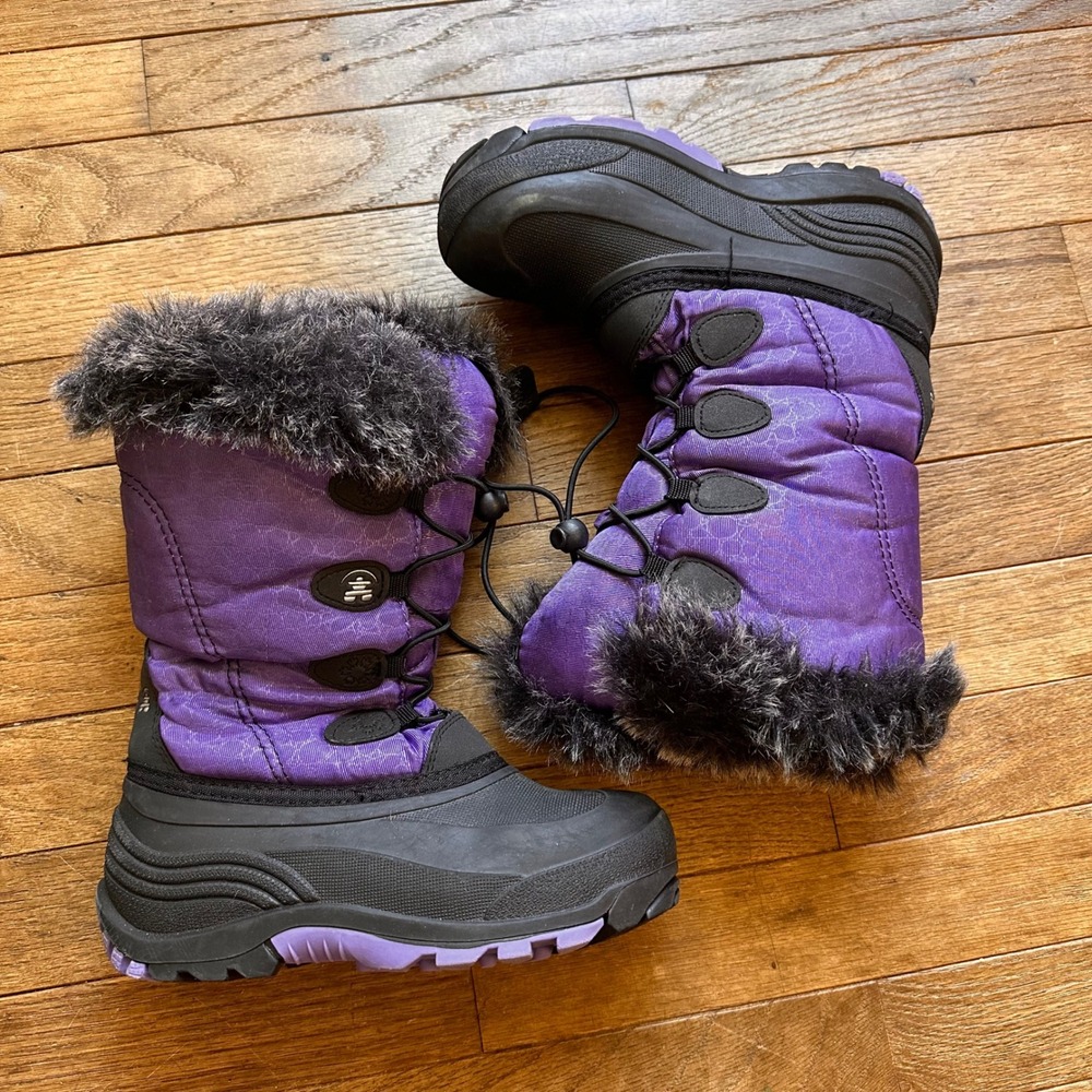 Kamik Snow Boots Girls Size 2 Faux Fur Trim Waterproof Purple Modern Winter